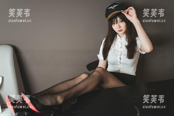 突然对“51酱”的作品感兴趣了，那麻衣兔女郎看着真……