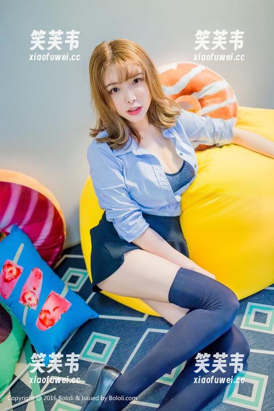 BoLoli菠萝社 - 柳侑绮的白丝私拍—这资源太撩人了吧！