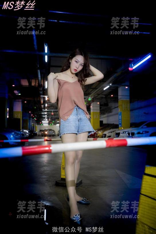 MSLASS梦丝女神-王娇娇 MSLASS梦丝女神 - 这套王娇娇的超纯学院写真,有种满满的清新感,完全无法抵挡啊,怎么看都是养眼!