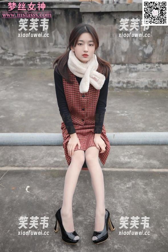 MSLASS梦丝女神-端端 MSLASS梦丝女神 - 端端来啦!小萝莉和JK的全套写真,一不小心被萌到!