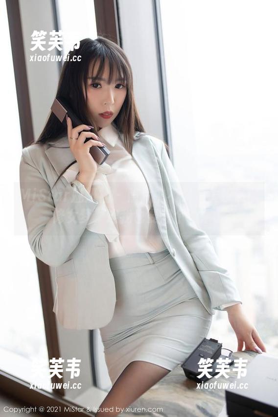MiStar魅妍社 - 照片中不只是黄乐然的修女梦，连我也要想个理由。
