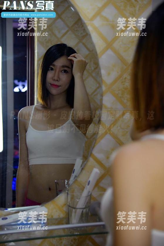 PANS摄影 - 皮皮拉着校园定制写真，这波目测不见得能火！