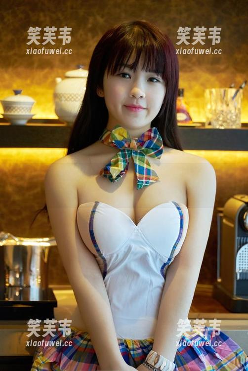 TuiGirl - 姐姐不是人！田芯娜的写真合集里的神秘角色