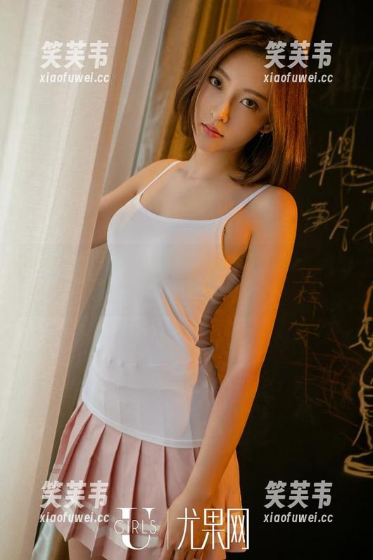 UGirls尤果网 - 颜美汐夜航空姐版：美图随航，照片轻松登场！