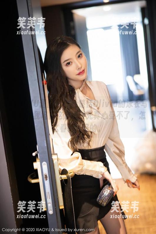 XIAOYU语画界 - 看楚恬Olivia的泳衣写真集，我坦白这分享时光真心受不了，怎么看都怪怪的。