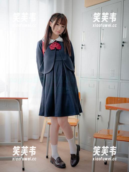 nagisa魔物喵穿的水手服高清照，是喵星人对航海的灵魂剖析！