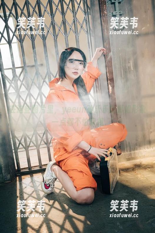 在这些图片里，yeeun孙乐乐的御姐形象一点都不怕审视