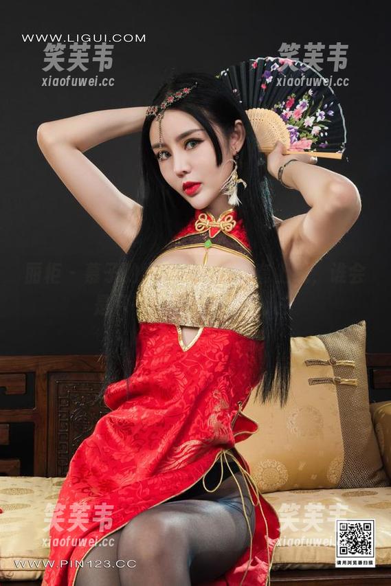 丽柜 - 慕子的学妹图包，全套上线，谁会是下一个“中意”的人？