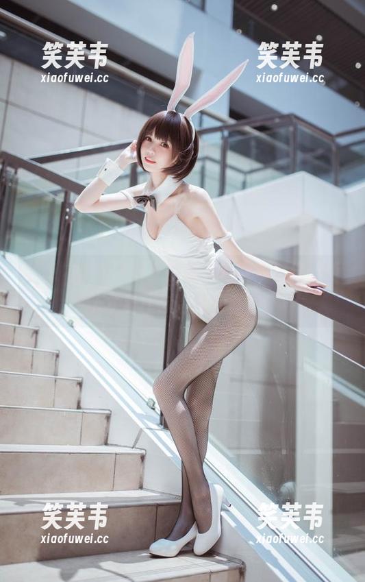 要说“你的负卿”的居家写真多惊艳，更新才是让你瞪眼的真相！