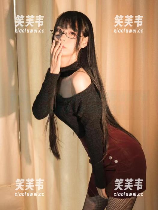 十万口草莓粥粥 微密圈 - 这个女神的十万口草莓粥粥写真集,谁能抗拒!资源咨询我哦!