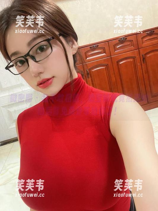 微密圈 - 我不敢相信，奶宝妹纸竟然把她的后背免费分享给你了！