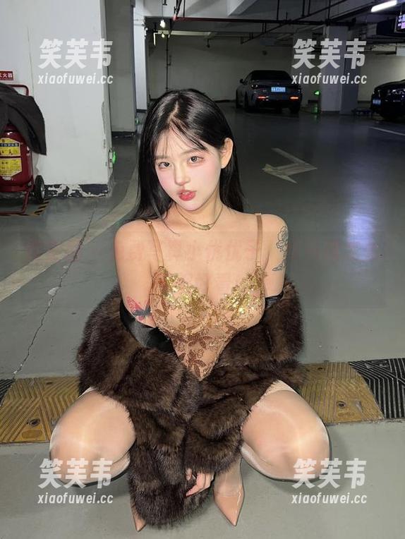 小优优子 微密圈 - 免费写真小优优子,双马尾怎么玩都好看!