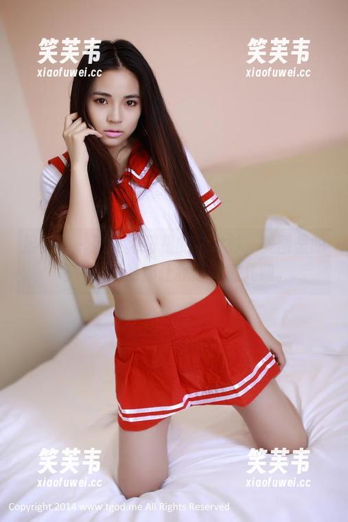 推女神 - 就是魏扭扭的白衬衫，美图里的每一张竟然都让我想多看几眼。