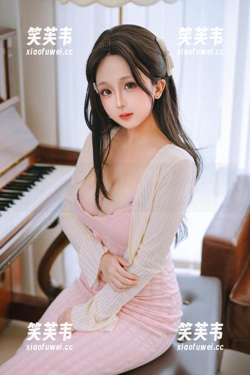 修女生活？日奈娇的私拍套图，给你带来一丝意外的悸动，嘿嘿！