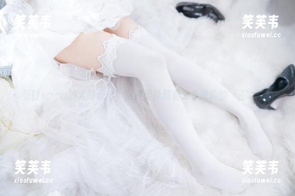 星野saori的犬獒cos，照片里隐藏着太多想说的‘汪’秘！