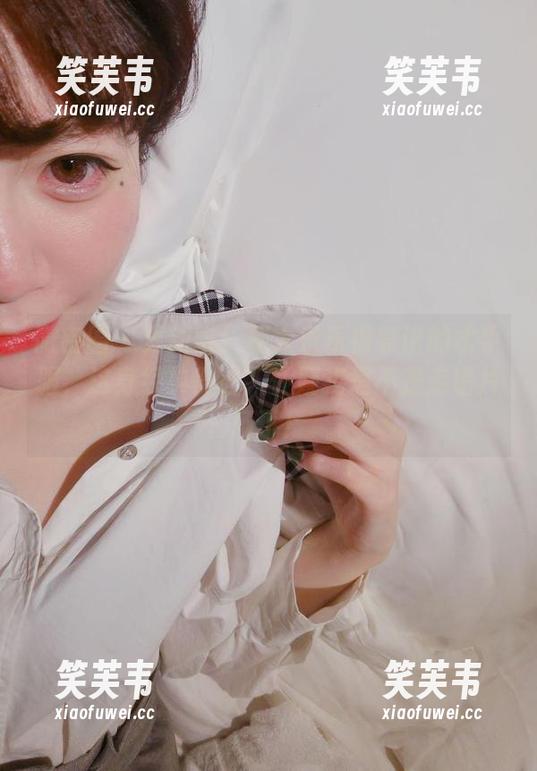 杨大乐乐很靠谱 微密圈 - 更新啦!杨大乐乐很靠谱的水手服,这身经典得让人怀疑我是不是走错片场了!