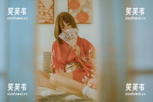 冰淇淋图包：桃良阿宅的“甜腻”时刻