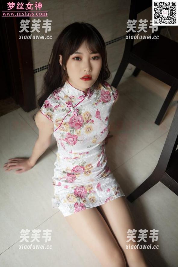 梦丝女神 - 这个修女图集里藏着什么？魏婷婷的暗示超级强烈