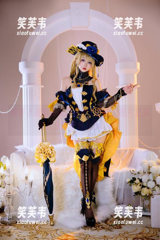 樱井小莜的最新口罩护士形象，图片里藏着几分调皮和几分认真？