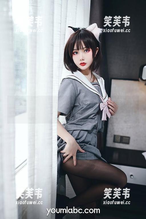 炸蛋Boom在线评论：YouMi尤蜜身穿猫娘制服的美图，真想咕咕叫！