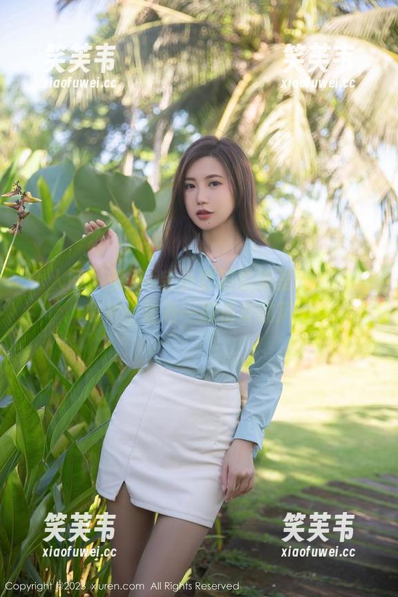秀人网 - 看这e宝小野猫的裤里丝原图，照片中透着一股俏皮的风！