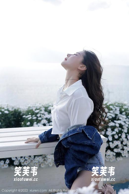 秀人网 - 俞漫的水手服写真，诶，这镜头果然没被圣光打扰过。