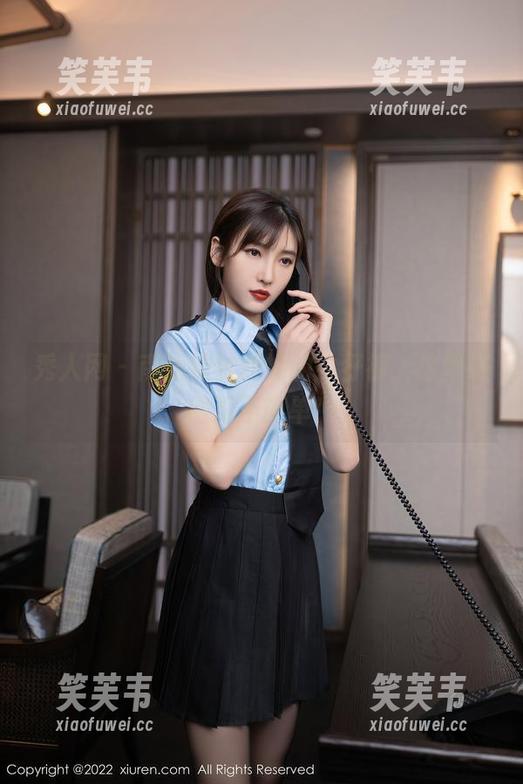秀人网 - 南初妹妹和她的牛仔裤，这壁纸绝对不简单！