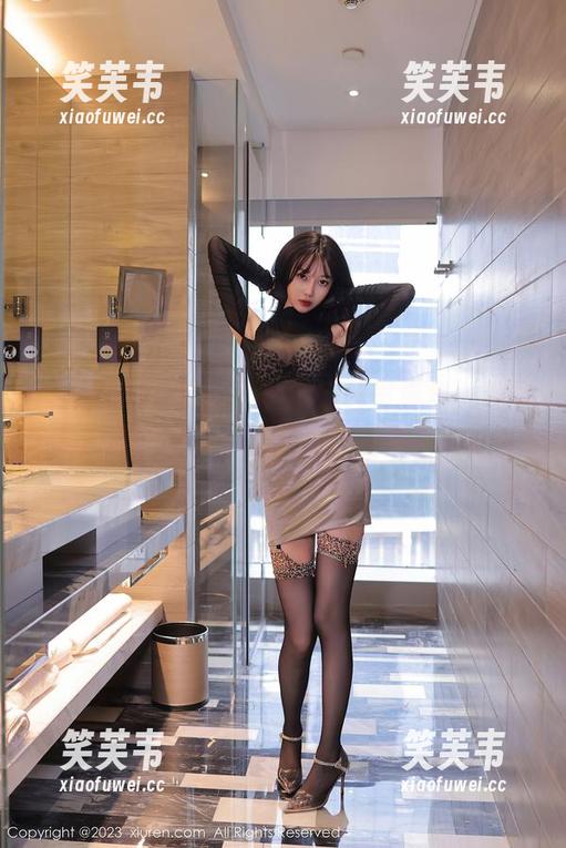 秀人网 - 安然anran的清纯写真集，原图里的那种干净，成熟女孩的第一次...？