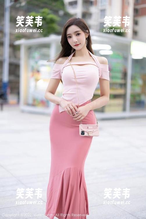 秀人网 - 在浴缸腻歪的安琪Yee：图包真香，下载刚好！