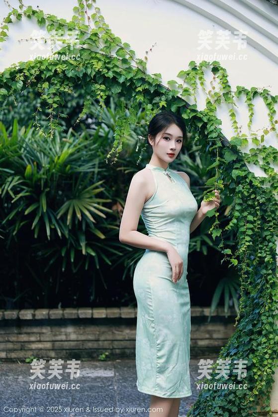 秀人网 - 是小逗逗的女友，光线不圣洁，可是妥妥吸引眼球作品