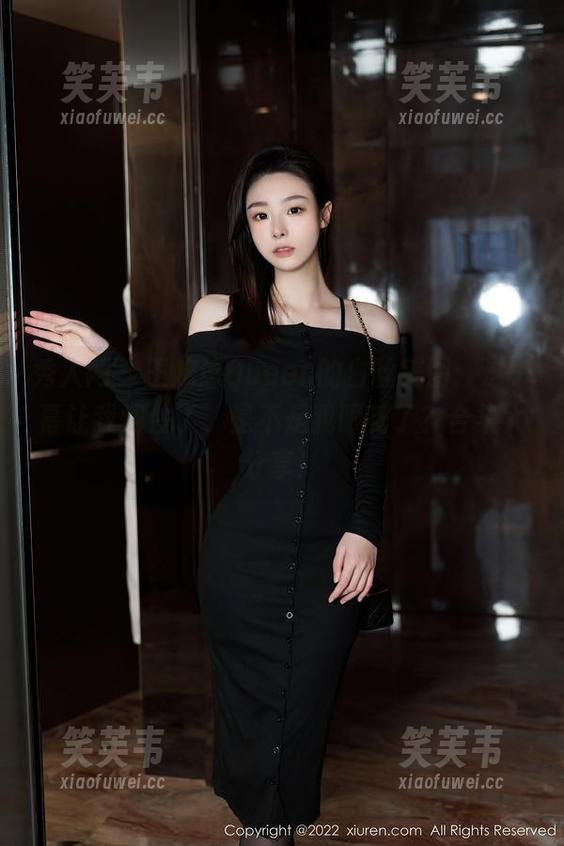 秀人网 - 王婉悠Queen的白丝美图：这一幕让我愣住了，是不是我眼花了？合集大分享！