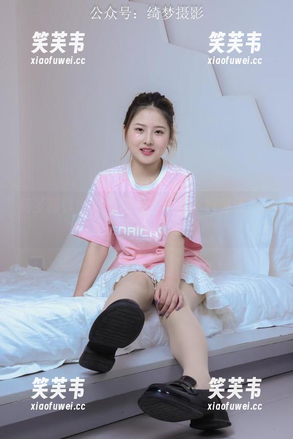 绮梦摄影 - 章章的女仆套图：好像迷路的异次元人，咋整？