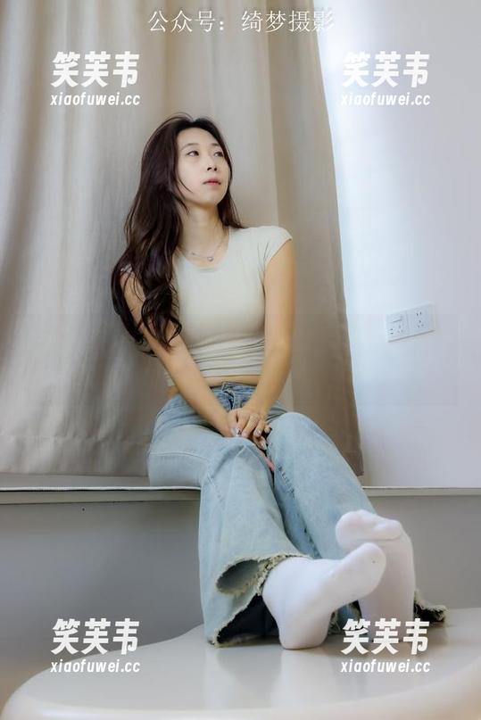 绮梦摄影-蔡蔡 绮梦摄影 - 蔡蔡的全套自拍,怎么能把一种懒散的优雅表现得这么好?