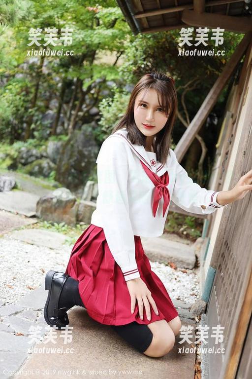 美媛馆 - 毛衣套图：夏瑶baby就像一杯热可可，舒适又略带点奇怪