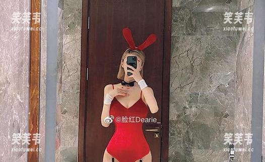 微密圈 - 不想被圣光照到的脸红Dearie，选择了大胆的斑马纹neinei！