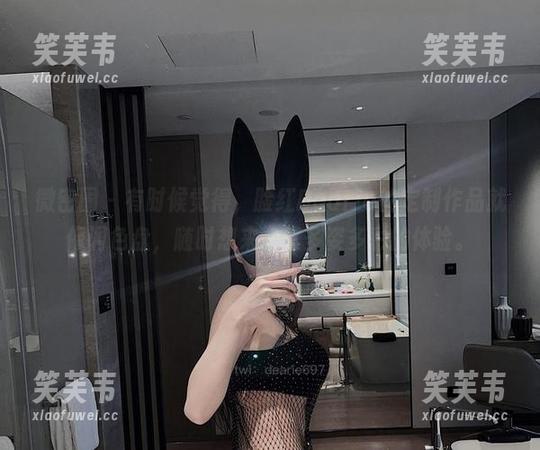 微密圈 - 有时候觉得，脸红Dearie的定制作品就像调色盘，随时想来一笔多姿多彩的体验。