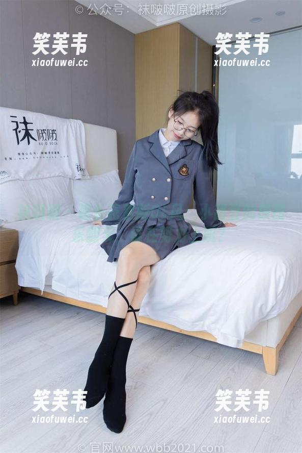 袜啵啵 - 超长花絮版OL风：小甜豆的原图乐翻天，谁在努力上班？
