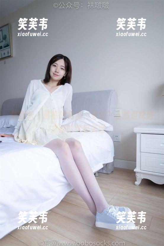 袜啵啵 - 熊熊的棉袜，更新？当然是踩脏之间的终极美图。