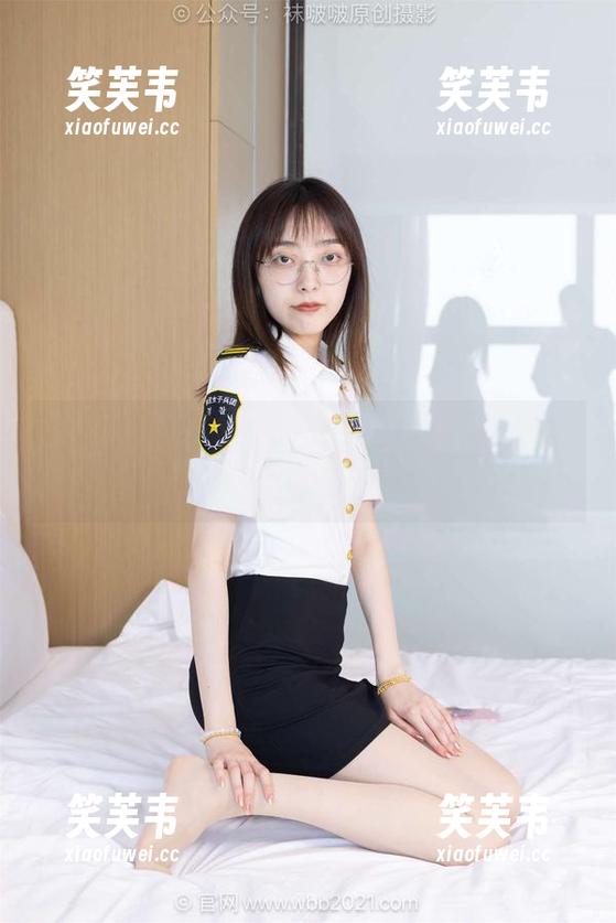袜啵啵 - 运动+雪糕+免费写真，完全就是在给我～他不为所动，结果只能我是尴尬