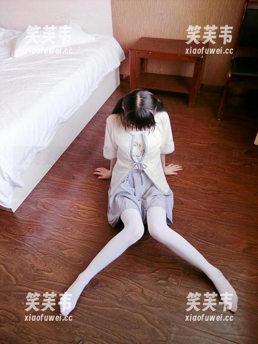 人间美图，西尔酱的兰草旗袍练了几会儿，没问题吧？