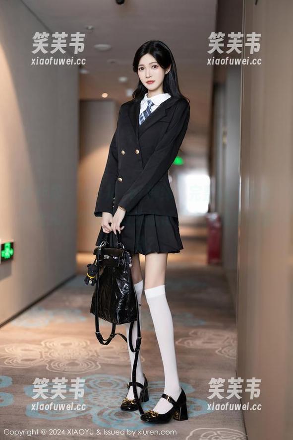 语画界 - 由玥儿玥er演绎，完整版“瑜伽”合集，你敢不敢来试试那个高难度的姿势？