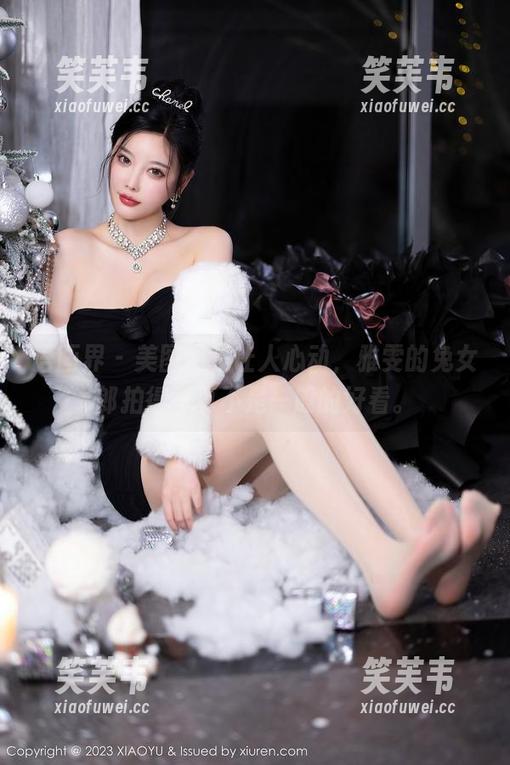 语画界 - 美图总是让人心动，雅雯的兔女郎拍得可真不是一般的好看。