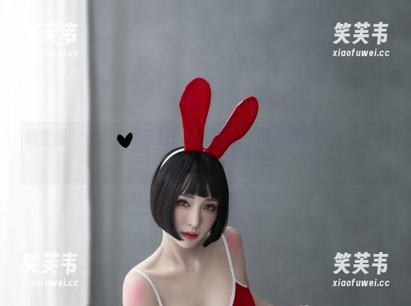 微密圈 - 合集里的蕾丝：超辣的林一简直就是网盘里的小妖精！